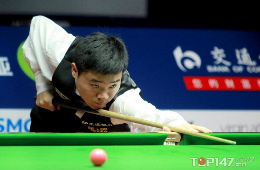 他们两人之 他们两人之