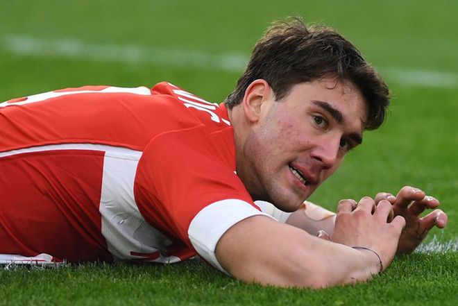 更以一种独 更以一种独