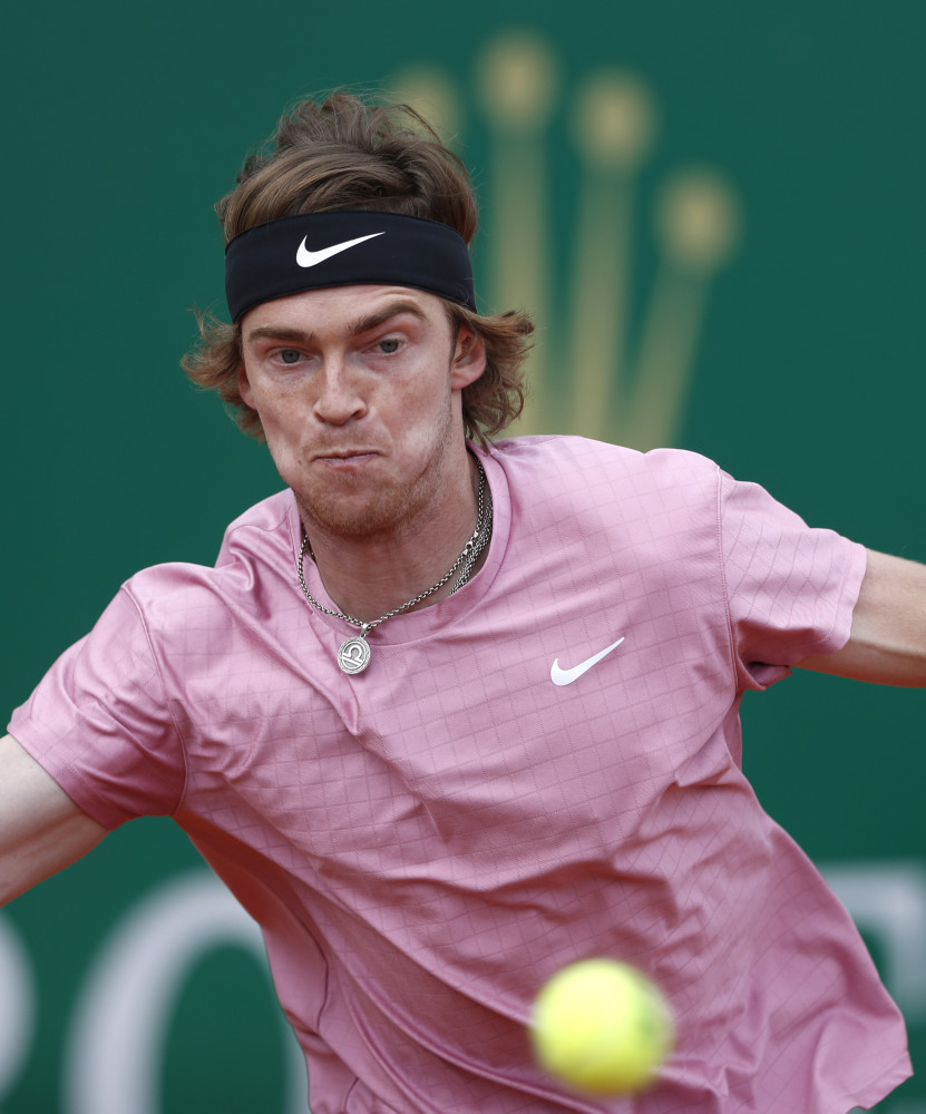 孙兴慜自小 孙兴慜自小