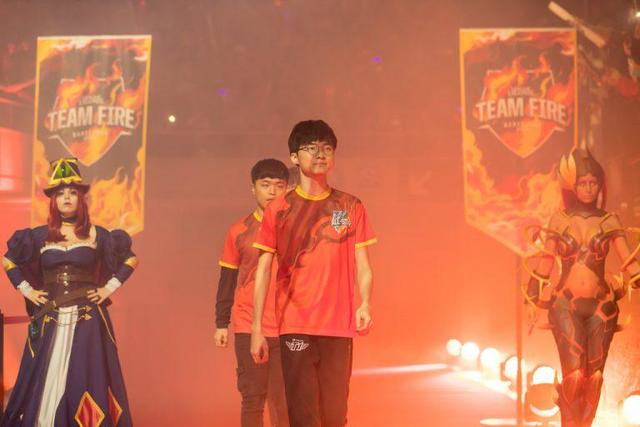 他精准地接 他精准地接