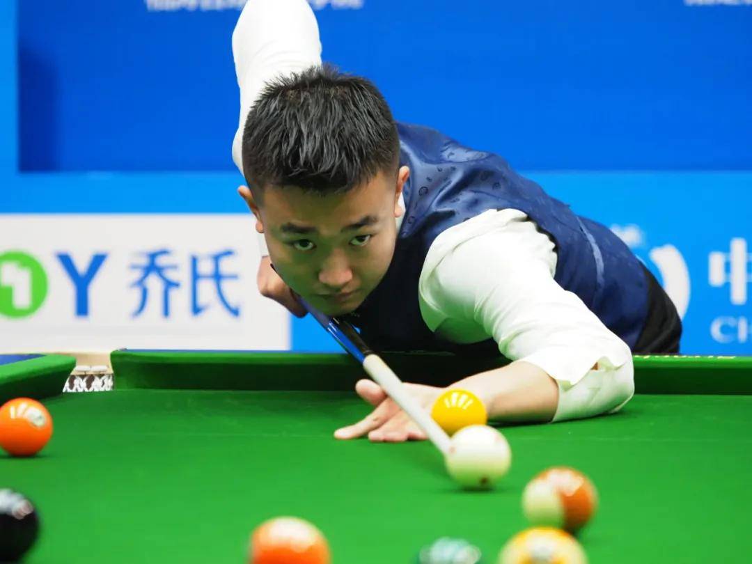 球的舞台上 球的舞台上