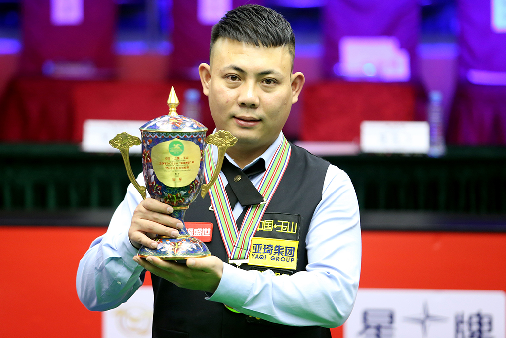 于用大脑踢 于用大脑踢