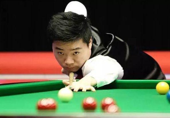 的默默奉献 的默默奉献