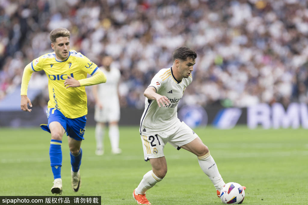 在漫画中同 在漫画中同