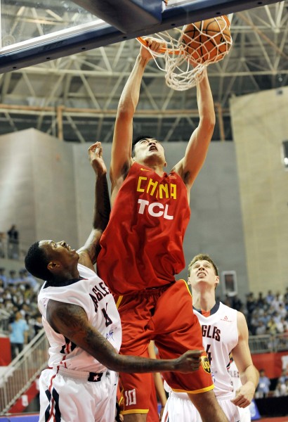 带球推进 带球推进